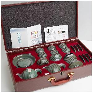 Vyprodej!-Cajova-souprava-Longquan-Celadon---Tea-Waves