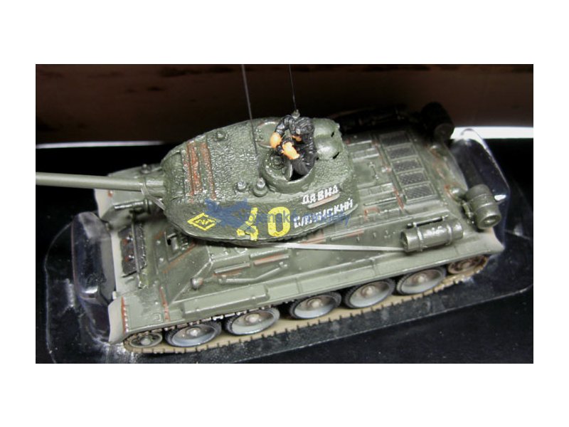 foto Forces of Valor - T-34/85, 1/72