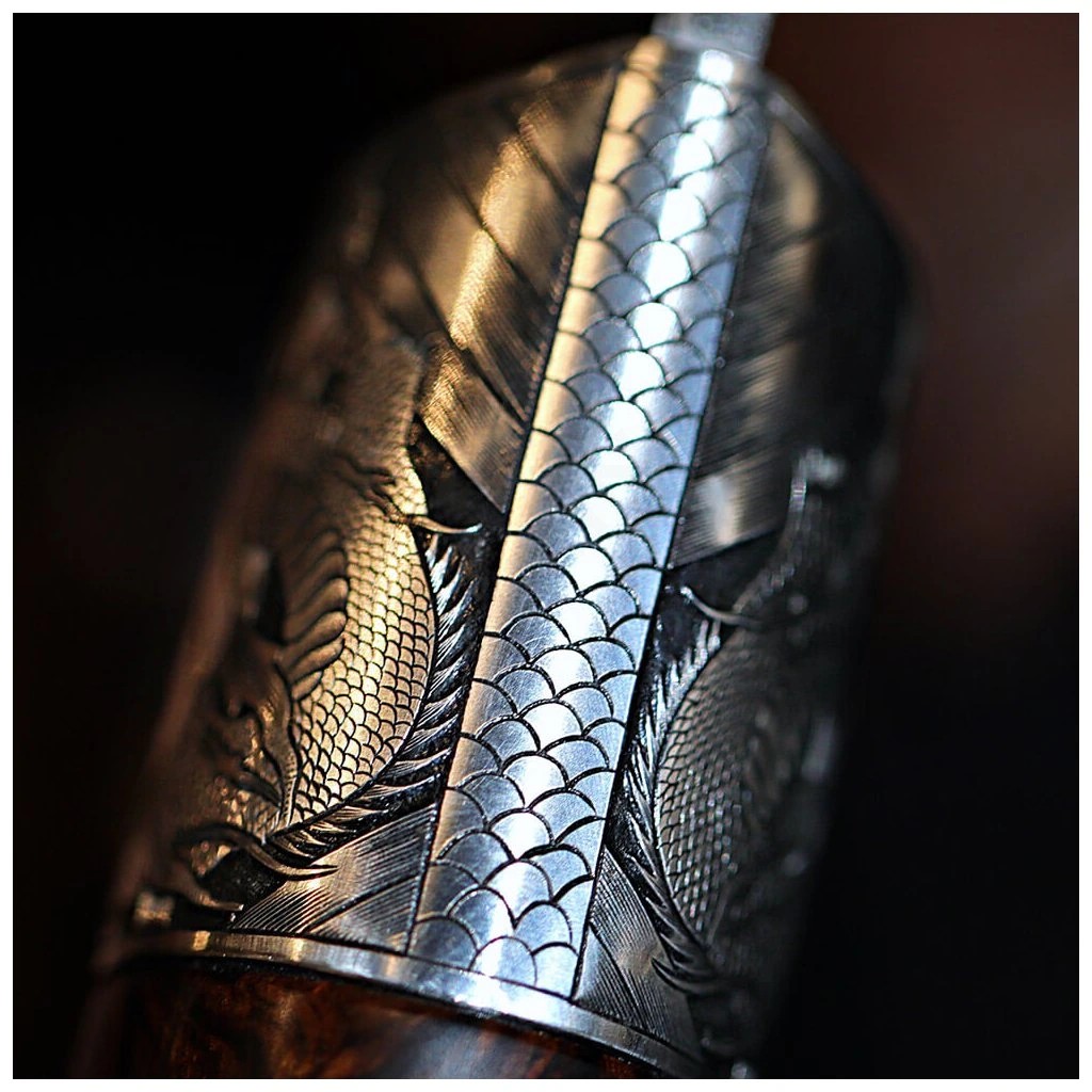 foto Luxusn� dama�kov� n�� Gyuto 225 mm Dellinger Dragon Sign Engraved Limited