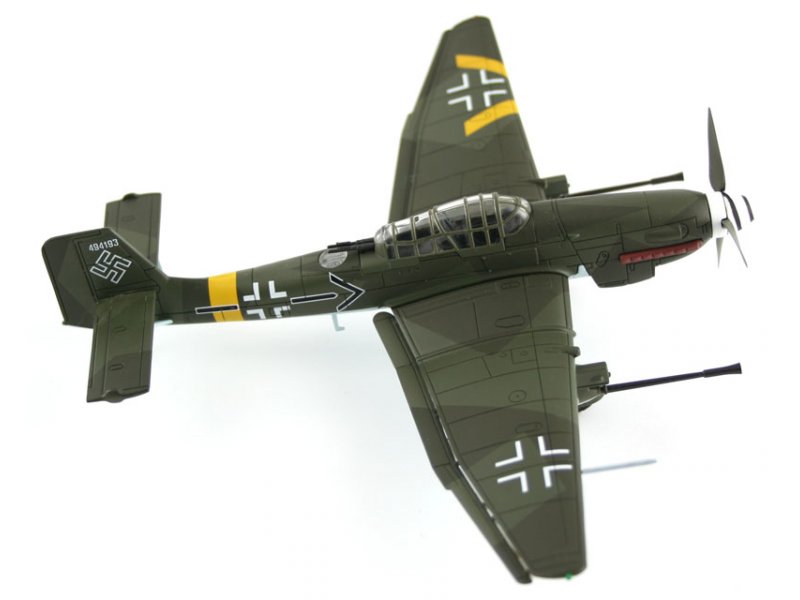 foto Corgi - Junkers Ju-87G-1 Stuka Oberst Hans Ulrich Rudel, 1/72