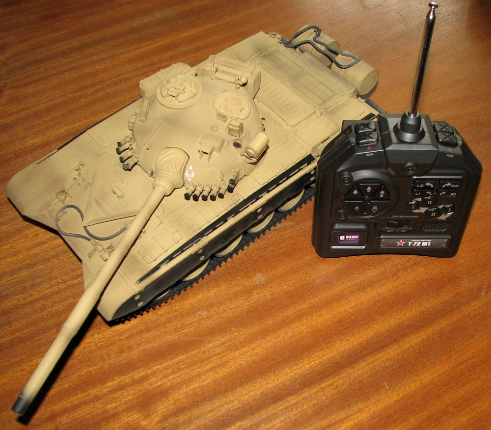 foto VsTank PRO IR Russian T72 M1 Desert
