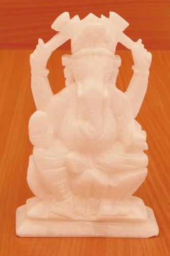 GANESHA-z-bileho-mramoru---155-cm