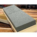 Japonsk� hrub� brusn� k�men 220 NANIWA