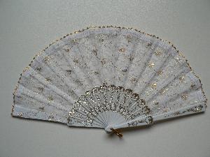 vejir---krajkovy-bily