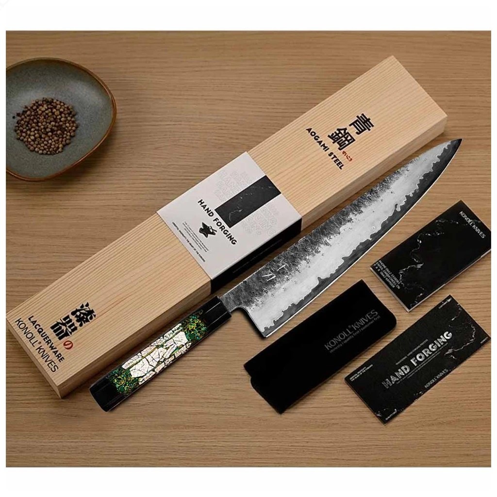 foto Kuchy�sk� n�� Chef/Gyuto 210 mm Konoll� Black Forging Aogami - Green