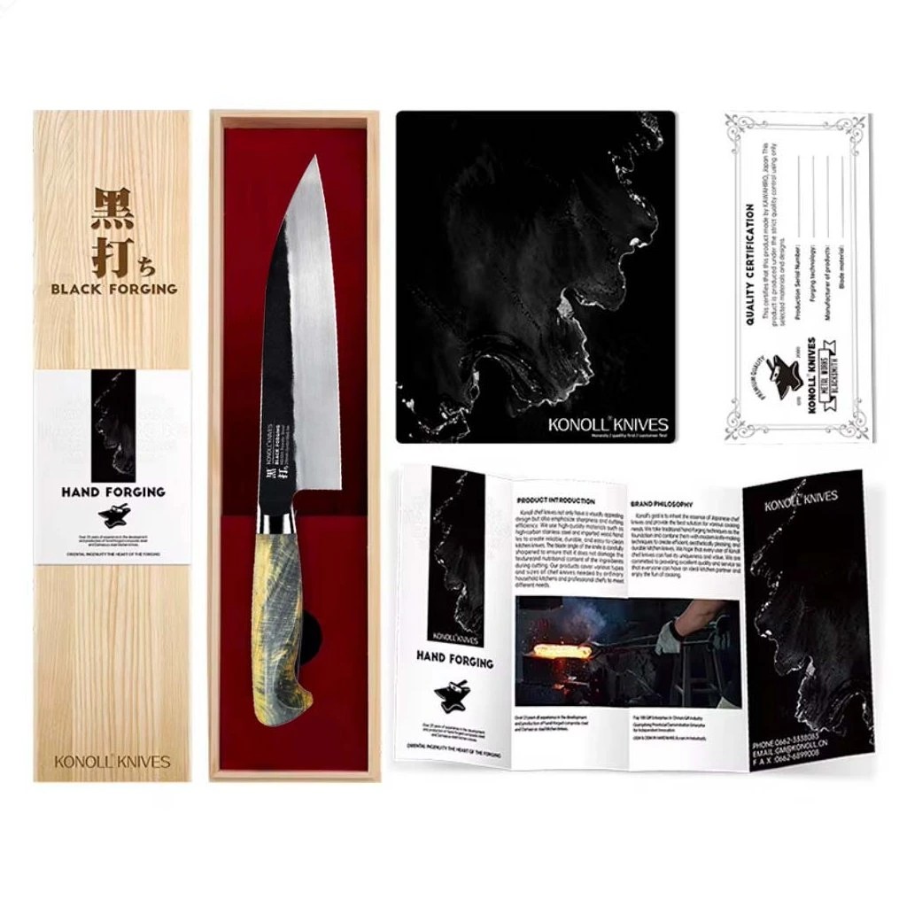 foto Kuchy�sk� n�� Chef/Gyuto 210 mm Konoll� Black Forging MD305