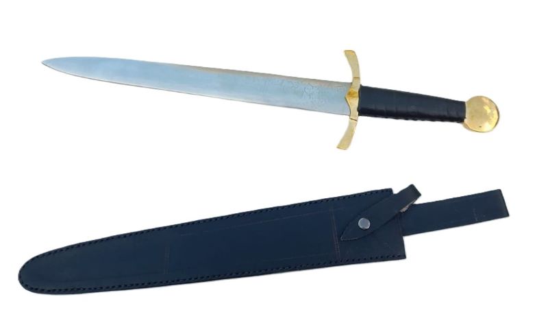 foto d�ka - se staro�itnou patinou